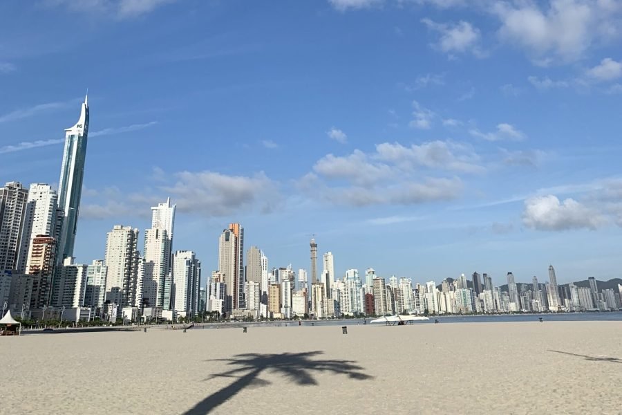 Alargamento da Praia Central de Balneário Camboriú